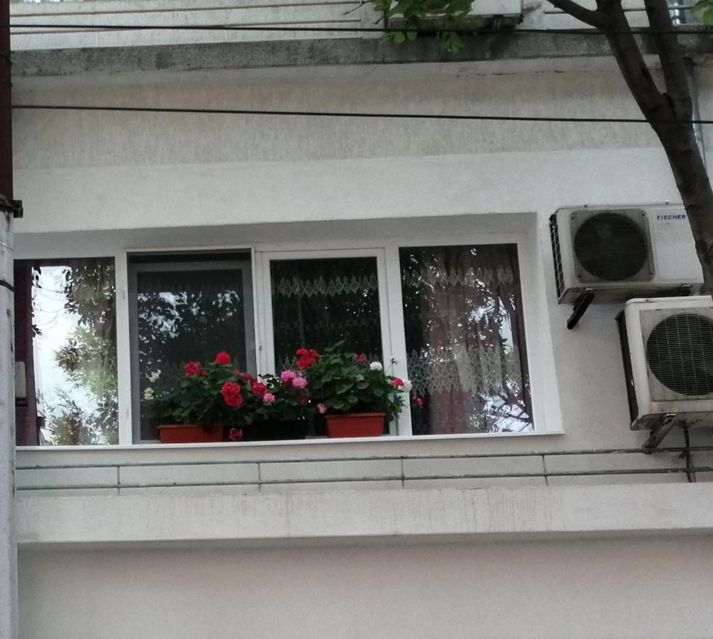 В Сърцето На Варна Ви Очаква Прекрасен И Просторен Апартамент Eksteriør bilde